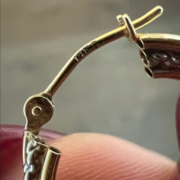 White & yellow gold hoop - Picture 5 of 7